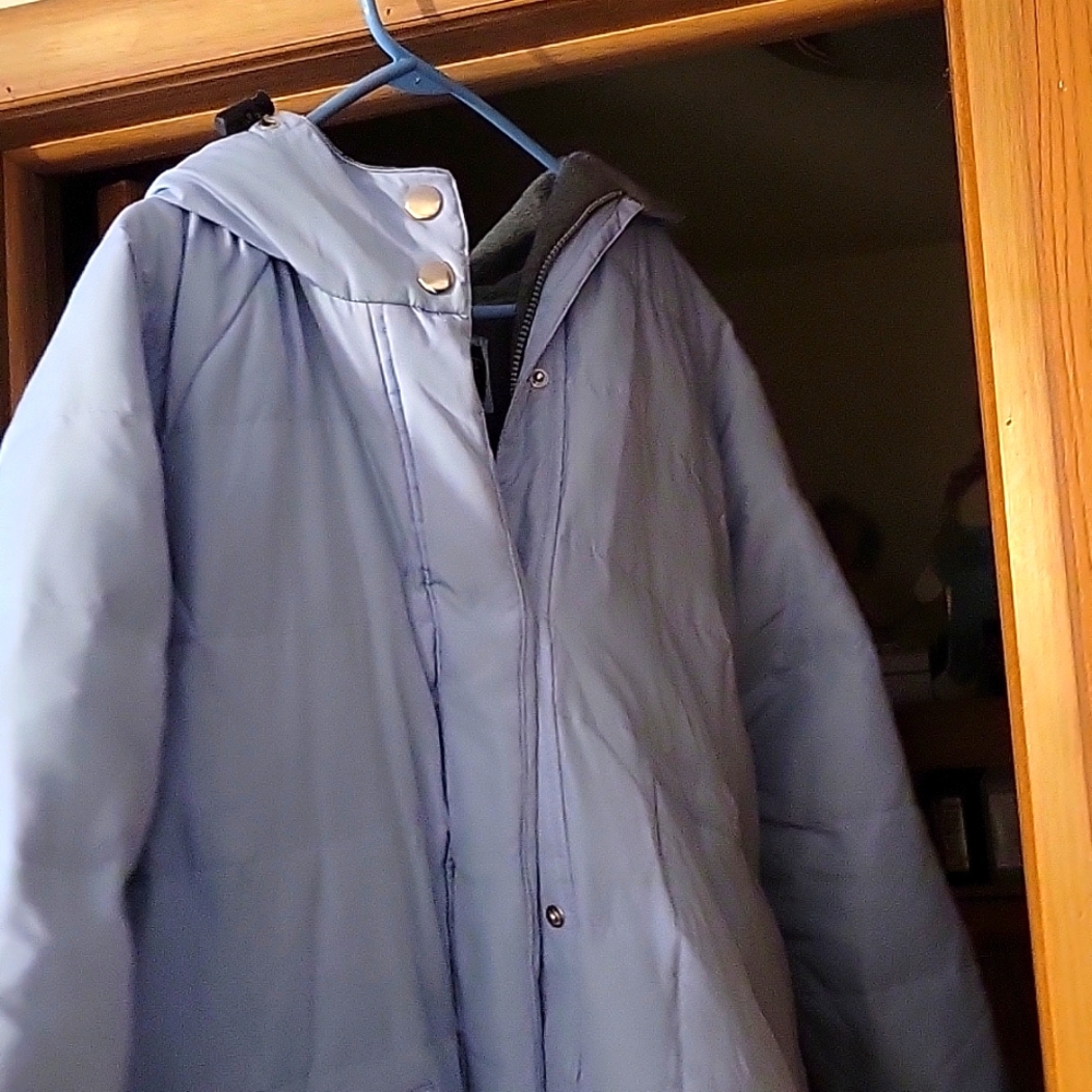 Centigrade Outerwear BabyBlue puffer coat large warm gently used